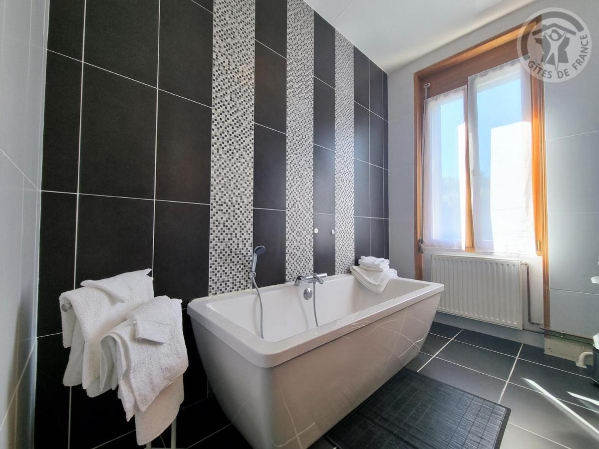 Gite De Charme A Cambrai : 3 Chambres, Jardin, Garage, Proche Centre Et Gare - Fr-1-510-178 Exteriér fotografie