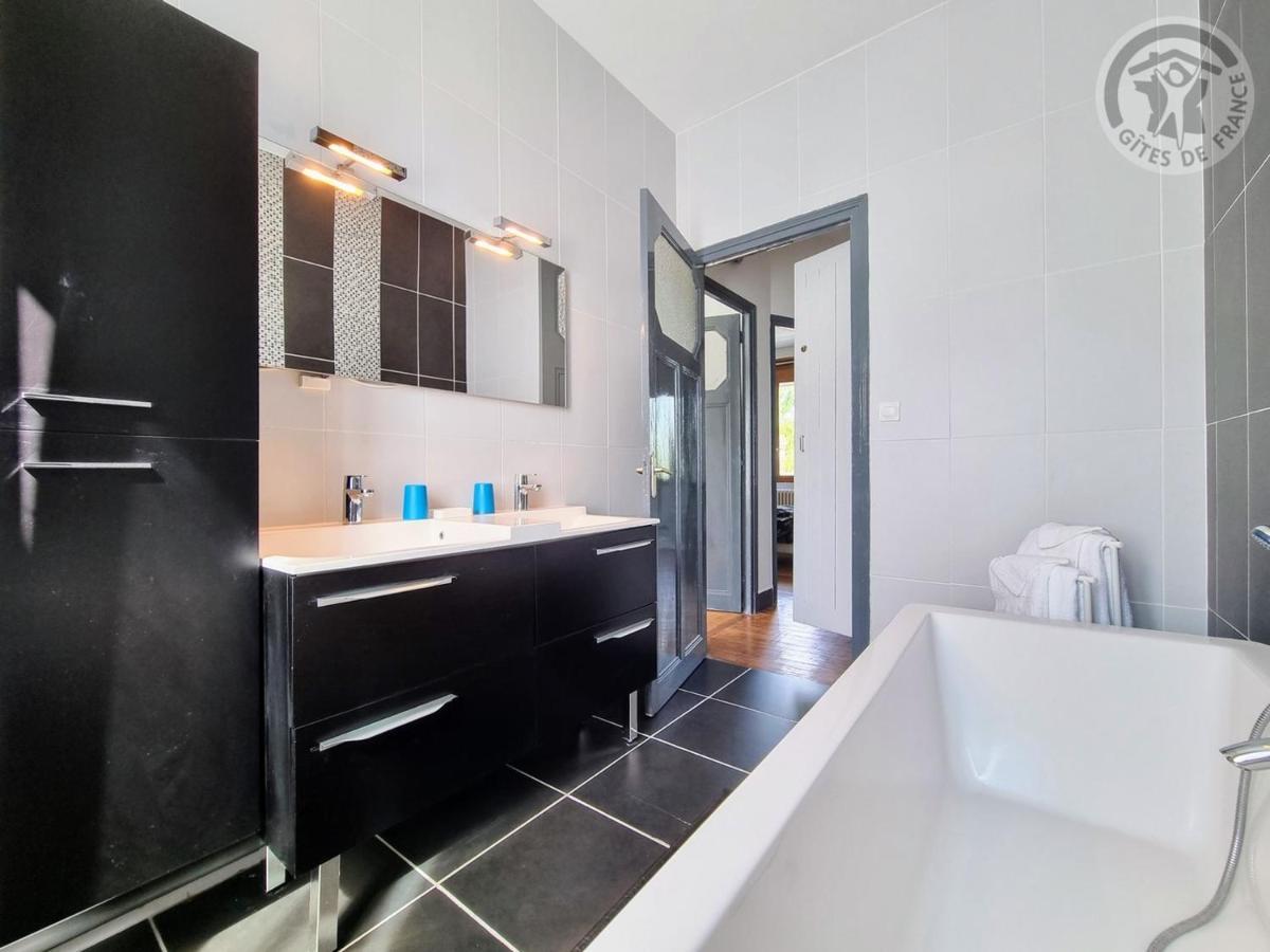 Gite De Charme A Cambrai : 3 Chambres, Jardin, Garage, Proche Centre Et Gare - Fr-1-510-178 Exteriér fotografie