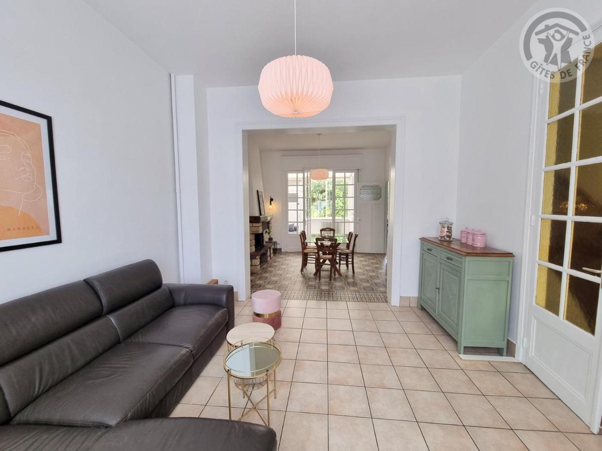 Gite De Charme A Cambrai : 3 Chambres, Jardin, Garage, Proche Centre Et Gare - Fr-1-510-178 Exteriér fotografie