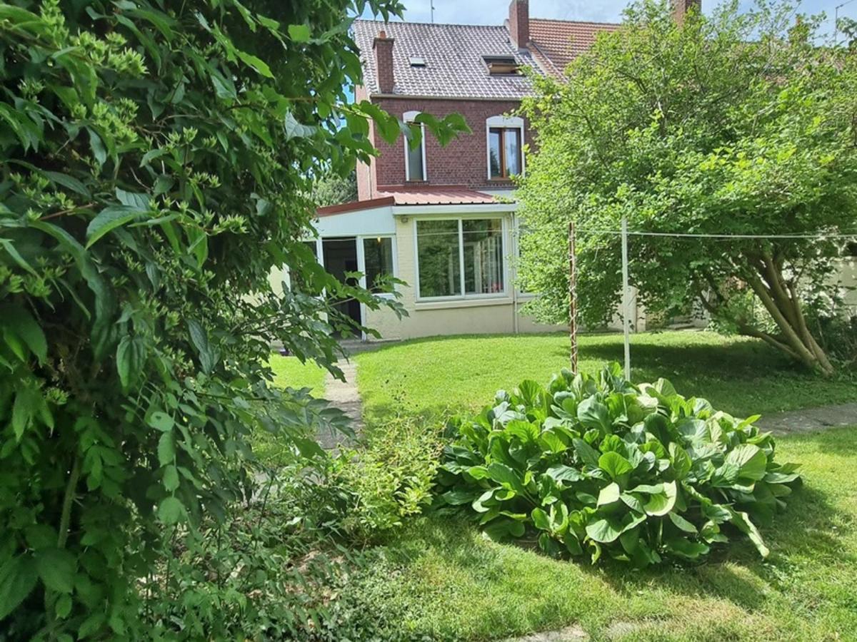 Gite De Charme A Cambrai : 3 Chambres, Jardin, Garage, Proche Centre Et Gare - Fr-1-510-178 Exteriér fotografie